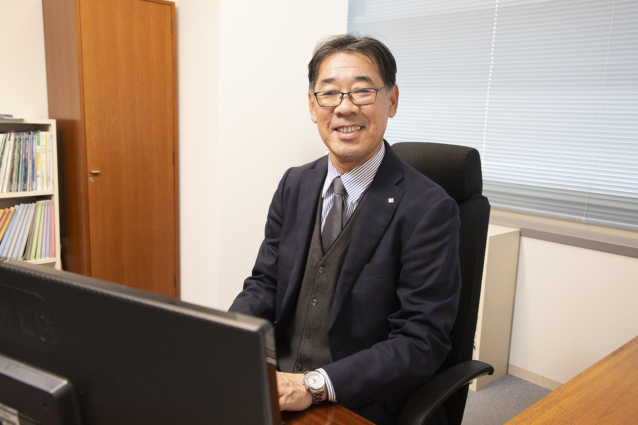 野村 英雄